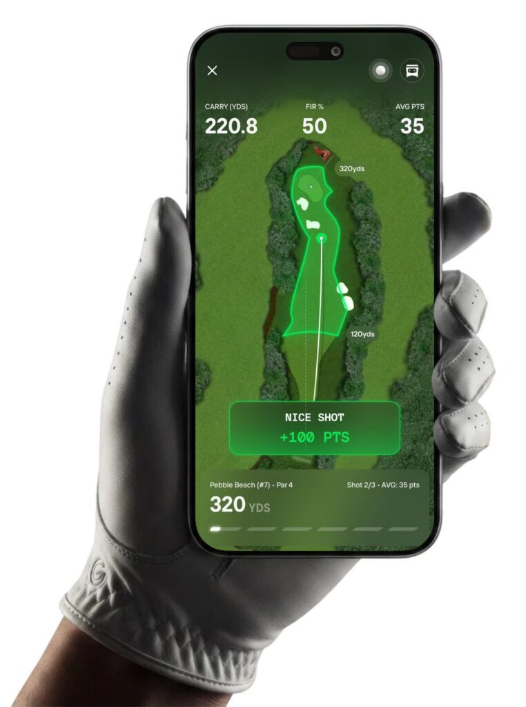 Foresight App on a phone showing a hole map and shot result